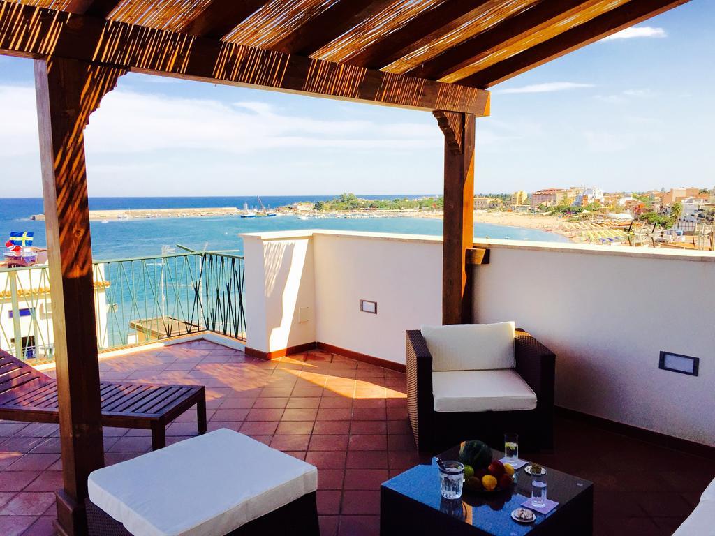 Appartement Solarium Achilles à Giardini-Naxos Extérieur photo